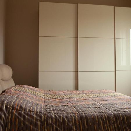 Marge Fiera Apartment ボローニャ エクステリア 写真